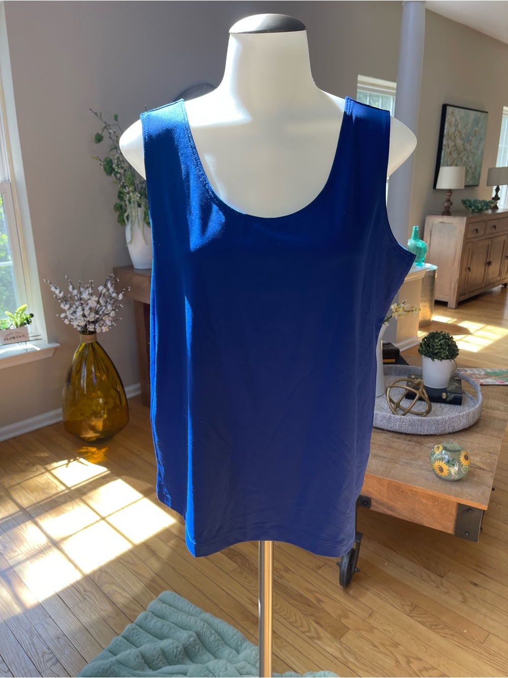 Chico's Sleeveless Scoop Neck Tank Top - Blue